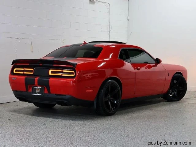 2016 Dodge Challenger SRT Hellcat 3rd Gen - Image 11 of 31