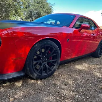 2016 Dodge Challenger SRT Hellcat Coupe