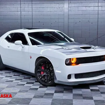 2016 Dodge Challenger SRT Hellcat Coupe 2D