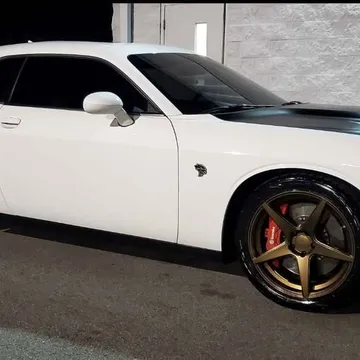 2016 Dodge Challenger SRT Hellcat Coupe 2D