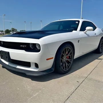 2016 Dodge Challenger SRT Hellcat Coupe 2D