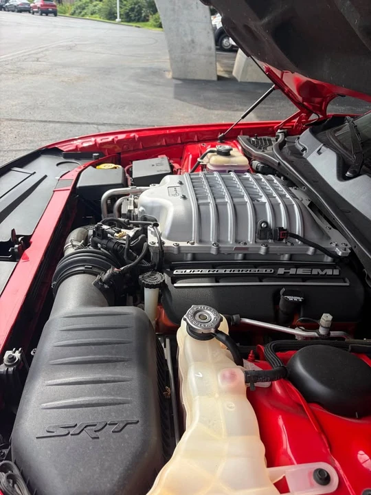 2016 Dodge Challenger SRT Hellcat 3rd Gen - Image 11 of 13
