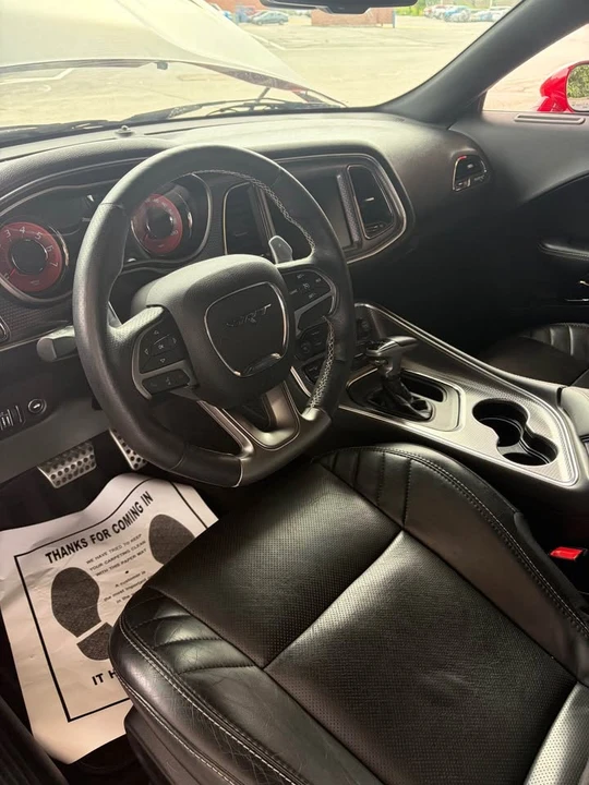 2016 Dodge Challenger SRT Hellcat 3rd Gen - Image 12 of 13