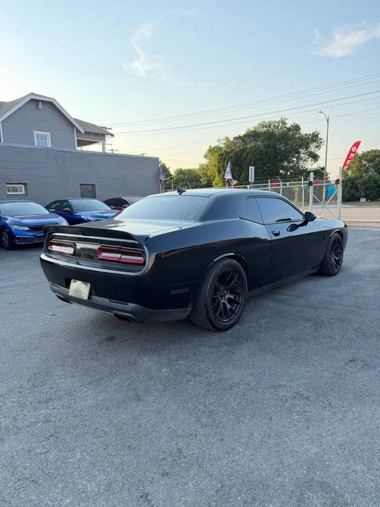 2016 Dodge Challenger SRT Hellcat 3rd Gen - Image 5 of 17