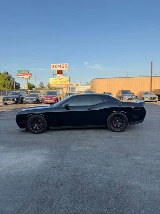 2016 Dodge Challenger SRT Hellcat 3rd Gen - Image 8 of 17