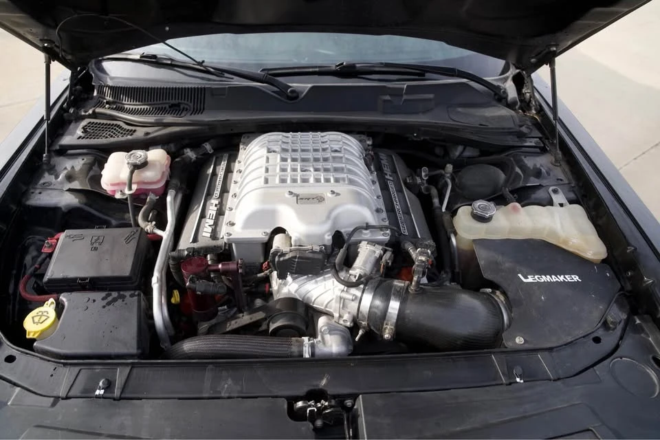 2016 Dodge Challenger SRT Hellcat 3rd Gen - Image 19 of 20