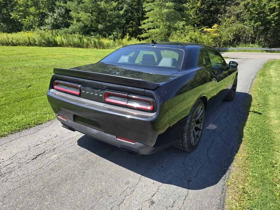 2016 Dodge Challenger SRT Hellcat 3rd Gen - Image 7 of 16