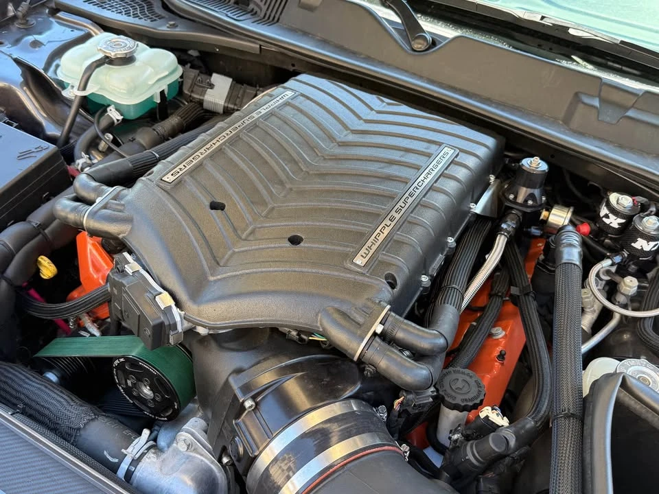 2016 Dodge Challenger SRT Hellcat 3rd Gen - Image 8 of 10