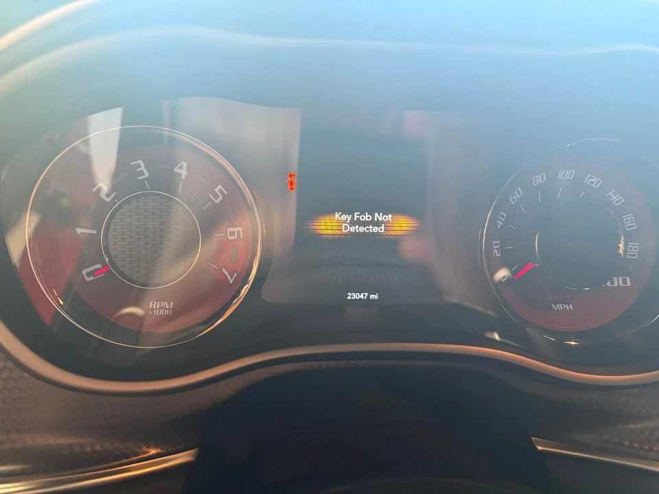 2016 Dodge Challenger SRT Hellcat 3rd Gen - Image 6 of 12
