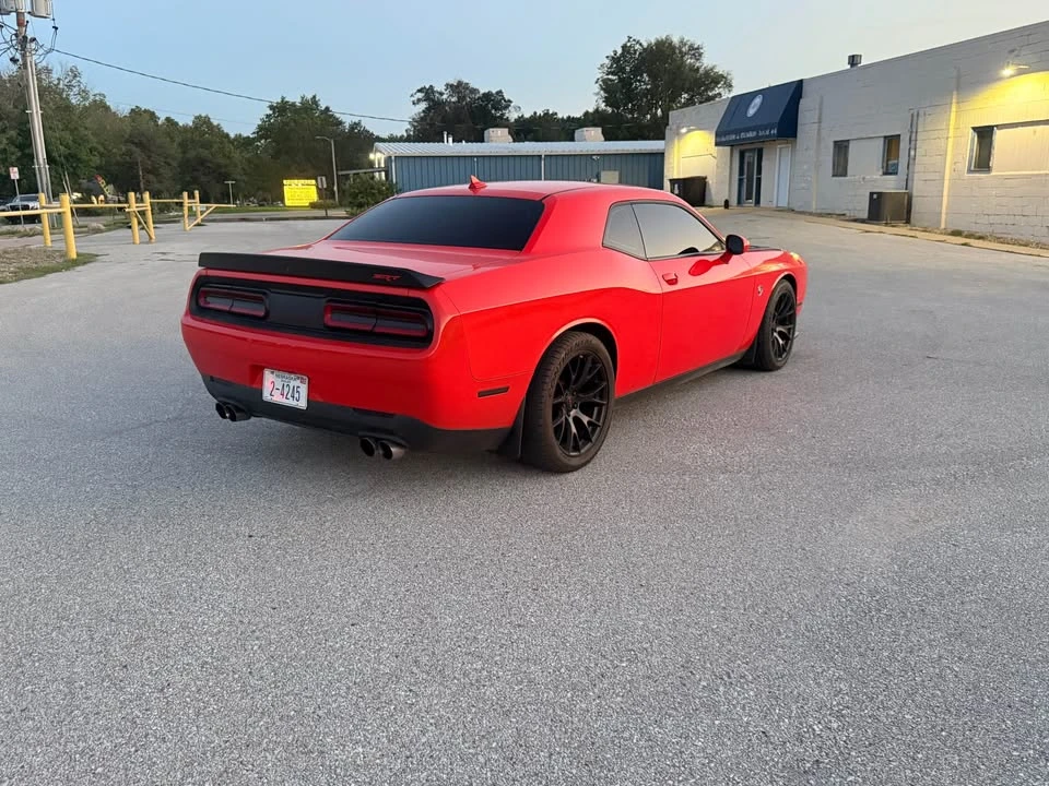 2016 Dodge Challenger SRT Hellcat 3rd Gen - Image 5 of 10