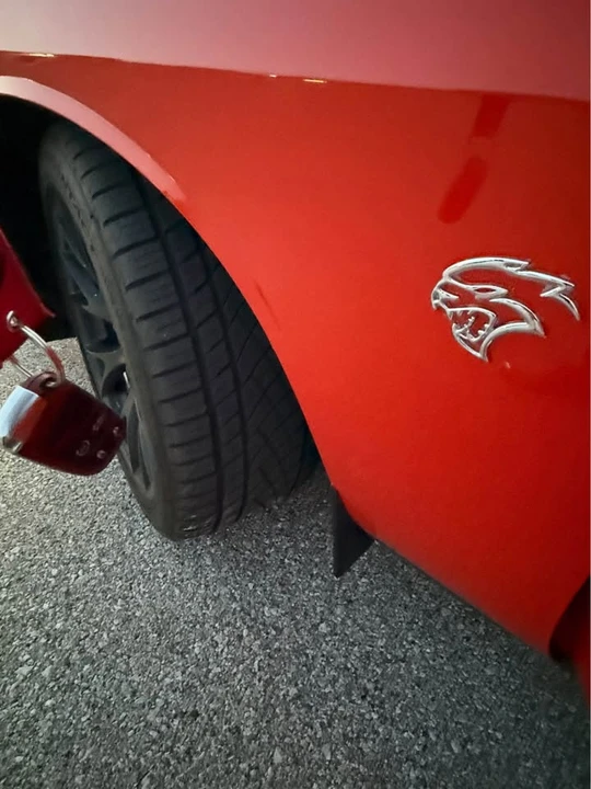 2016 Dodge Challenger SRT Hellcat 3rd Gen - Image 8 of 10
