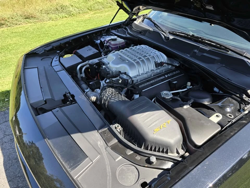 2016 Dodge Challenger SRT Hellcat 3rd Gen - Image 16 of 16