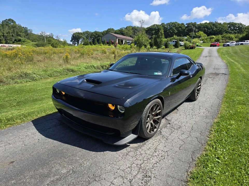 2016 Dodge Challenger SRT Hellcat 3rd Gen - Image 3 of 16