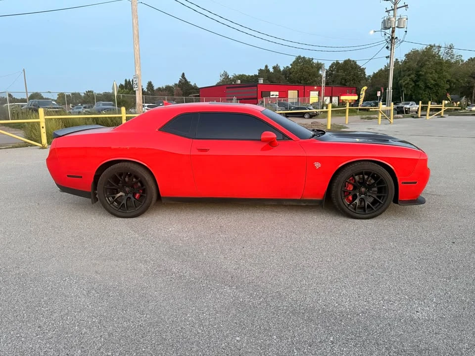 2016 Dodge Challenger SRT Hellcat 3rd Gen - Image 4 of 10