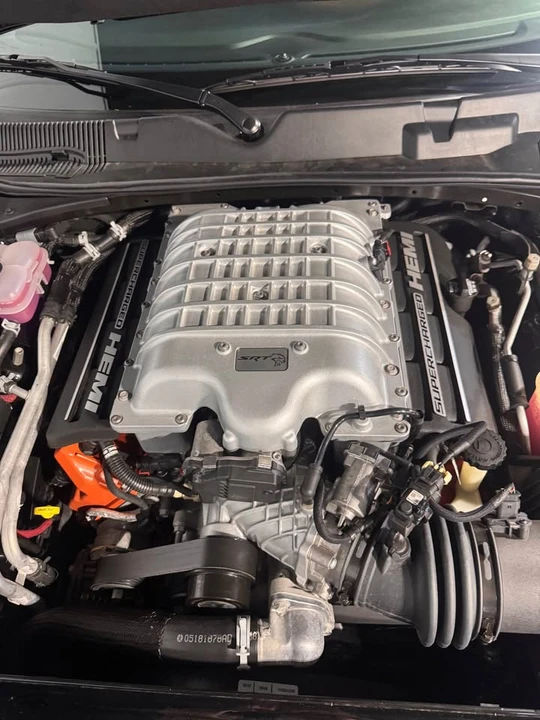 2016 Dodge Challenger SRT Hellcat 3rd Gen - Image 4 of 8