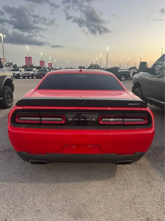2016 Dodge Challenger SRT Hellcat 3rd Gen - Image 4 of 6