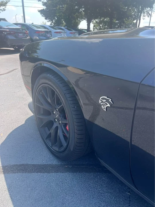 2016 Dodge Challenger SRT Hellcat 3rd Gen - Image 5 of 10