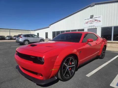 2016 Dodge Challenger SRT Hellcat Coupe 2D
