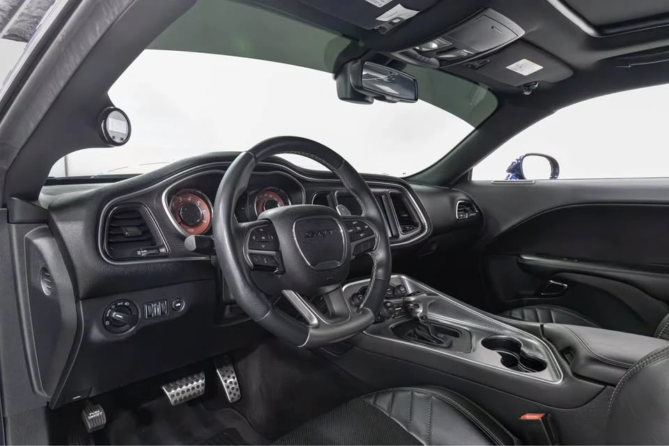 2016 Dodge Challenger SRT Hellcat 3rd Gen - Image 9 of 13