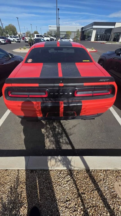 2016 Dodge Challenger SRT Hellcat 3rd Gen - Image 5 of 9