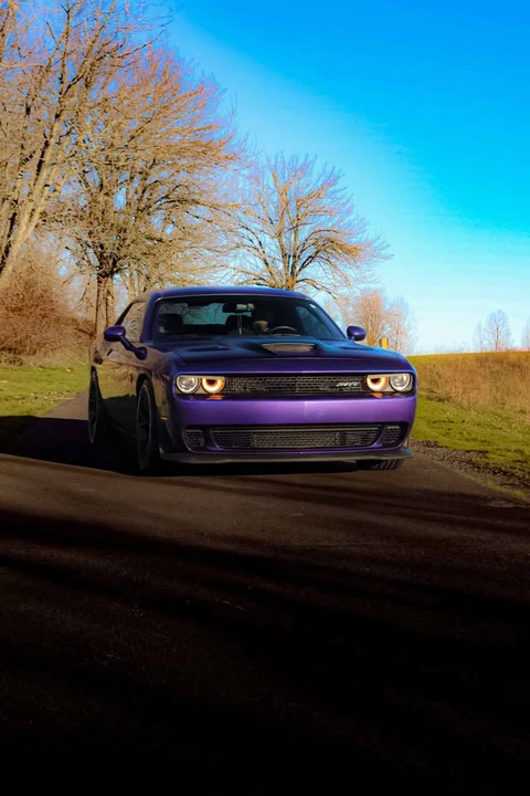 2016 Dodge Challenger SRT Hellcat 3rd Gen - Image 7 of 9