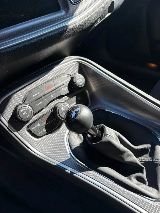 2016 Dodge Challenger SRT Hellcat 3rd Gen - Image 11 of 16