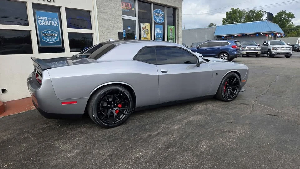 2016 Dodge Challenger SRT Hellcat 3rd Gen - Image 3 of 17