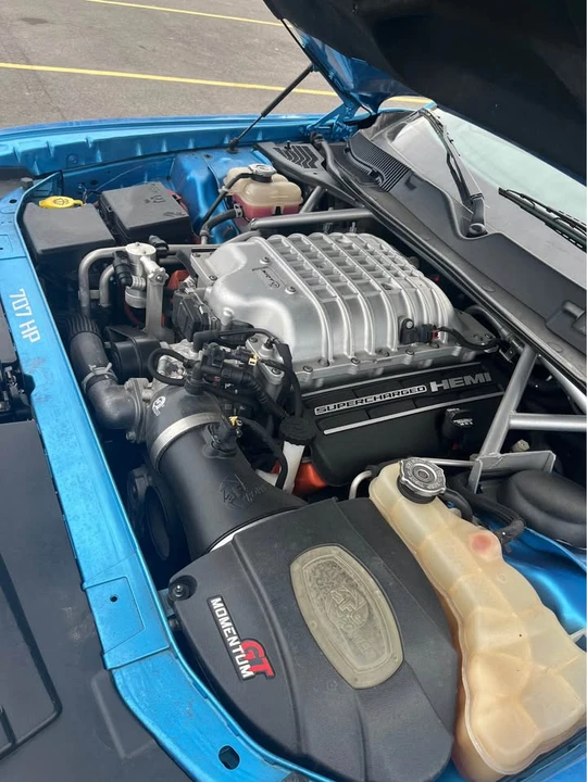 2016 Dodge Challenger SRT Hellcat 3rd Gen - Image 9 of 16