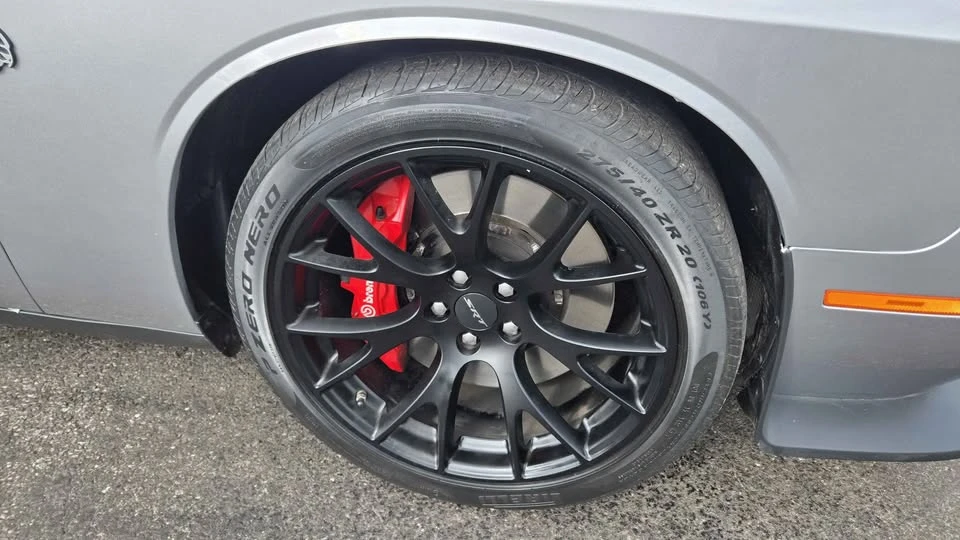 2016 Dodge Challenger SRT Hellcat 3rd Gen - Image 5 of 17