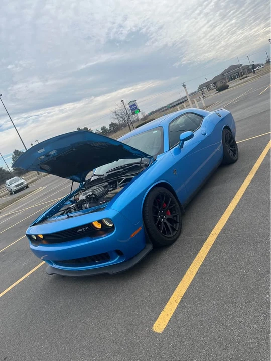 2016 Dodge Challenger SRT Hellcat 3rd Gen - Image 11 of 16