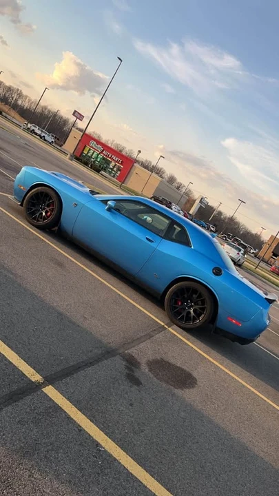 2016 Dodge Challenger SRT Hellcat 3rd Gen - Image 6 of 16