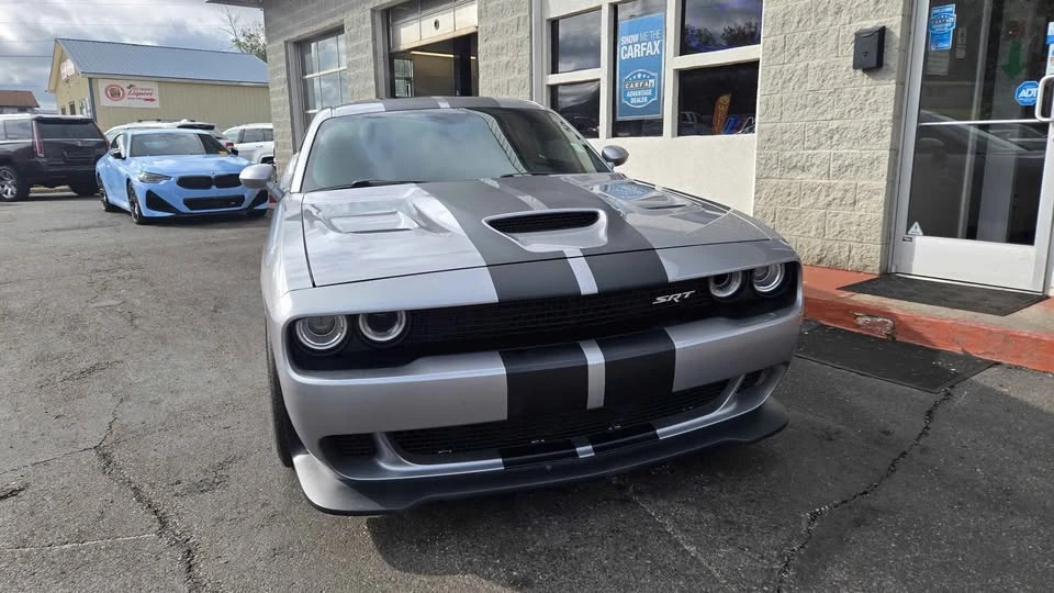 2016 Dodge Challenger SRT Hellcat 3rd Gen - Image 4 of 17