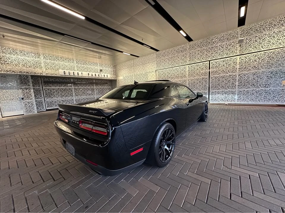 2016 Dodge Challenger SRT Hellcat 3rd Gen - Image 5 of 20