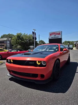 2016 Dodge Challenger SRT Hellcat Coupe 2D
