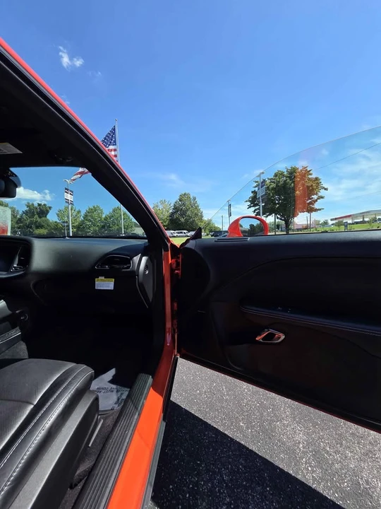 2016 Dodge Challenger SRT Hellcat 3rd Gen - Image 11 of 18