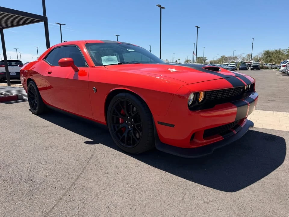 2016 Dodge Challenger SRT Hellcat 3rd Gen - Image 5 of 17