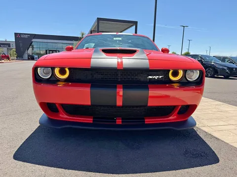 2016 Dodge Challenger SRT Hellcat Coupe 2D
