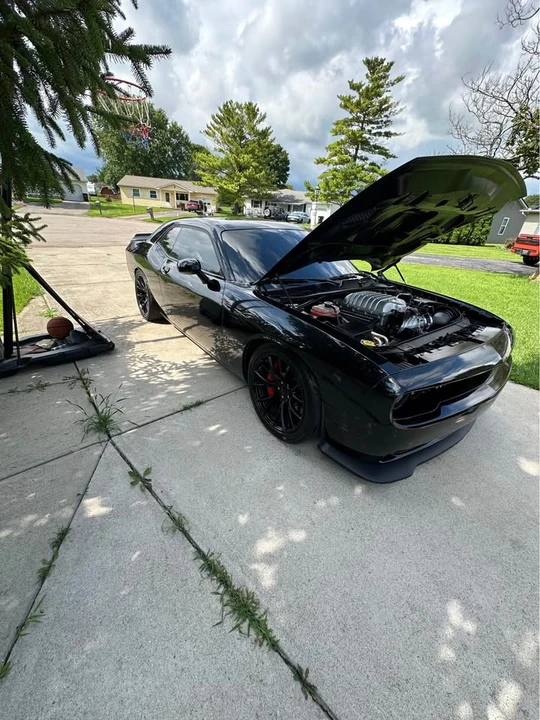 2016 Dodge Challenger SRT Hellcat 3rd Gen - Image 5 of 12