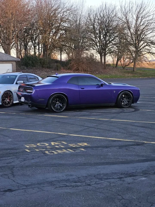 2016 Dodge Challenger SRT Hellcat 3rd Gen - Image 5 of 9