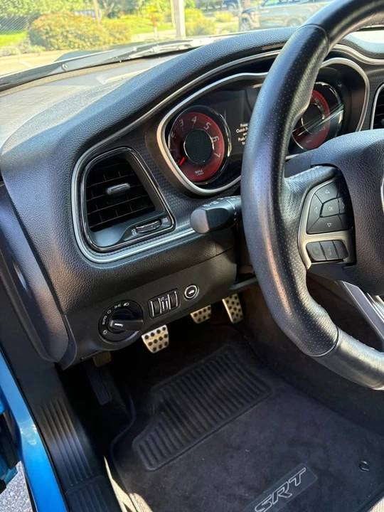 2016 Dodge Challenger SRT Hellcat 3rd Gen - Image 9 of 16