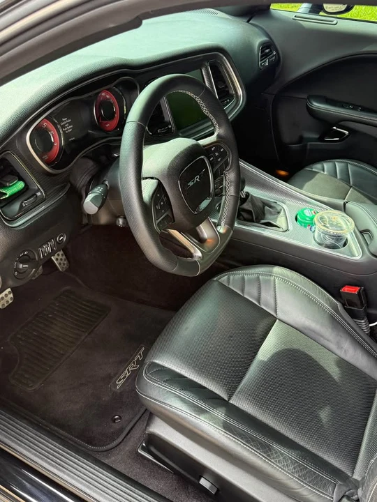 2016 Dodge Challenger SRT Hellcat 3rd Gen - Image 6 of 9