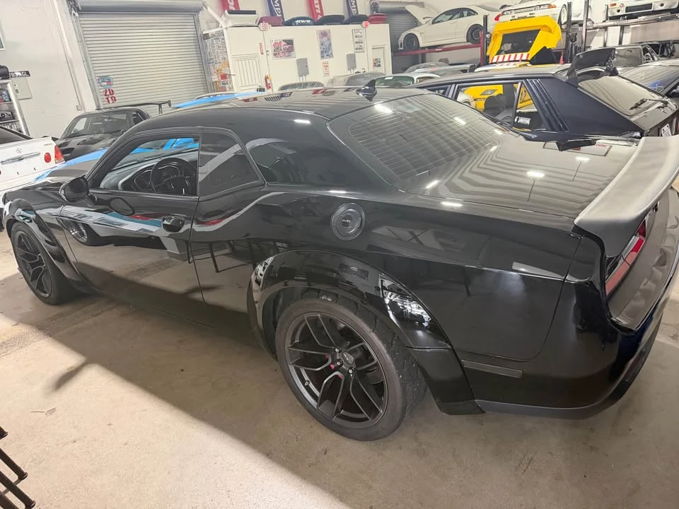 2016 Dodge Challenger SRT Hellcat 3rd Gen - Image 2 of 15
