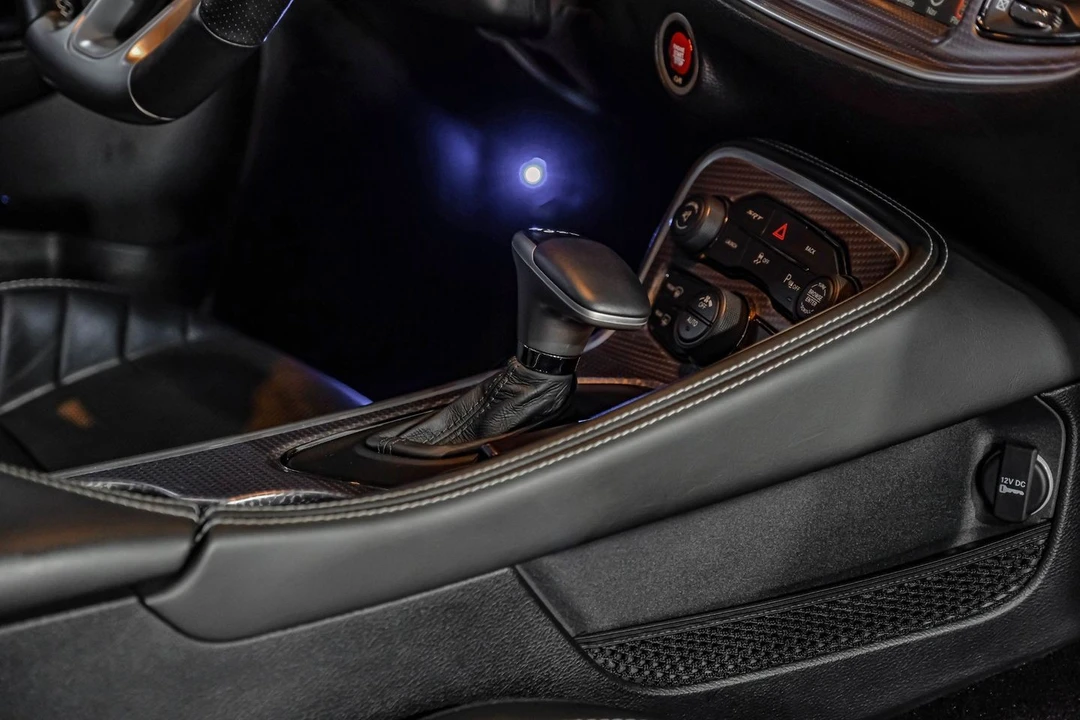 2016 Dodge Challenger SRT Hellcat 3rd Gen - Image 29 of 31