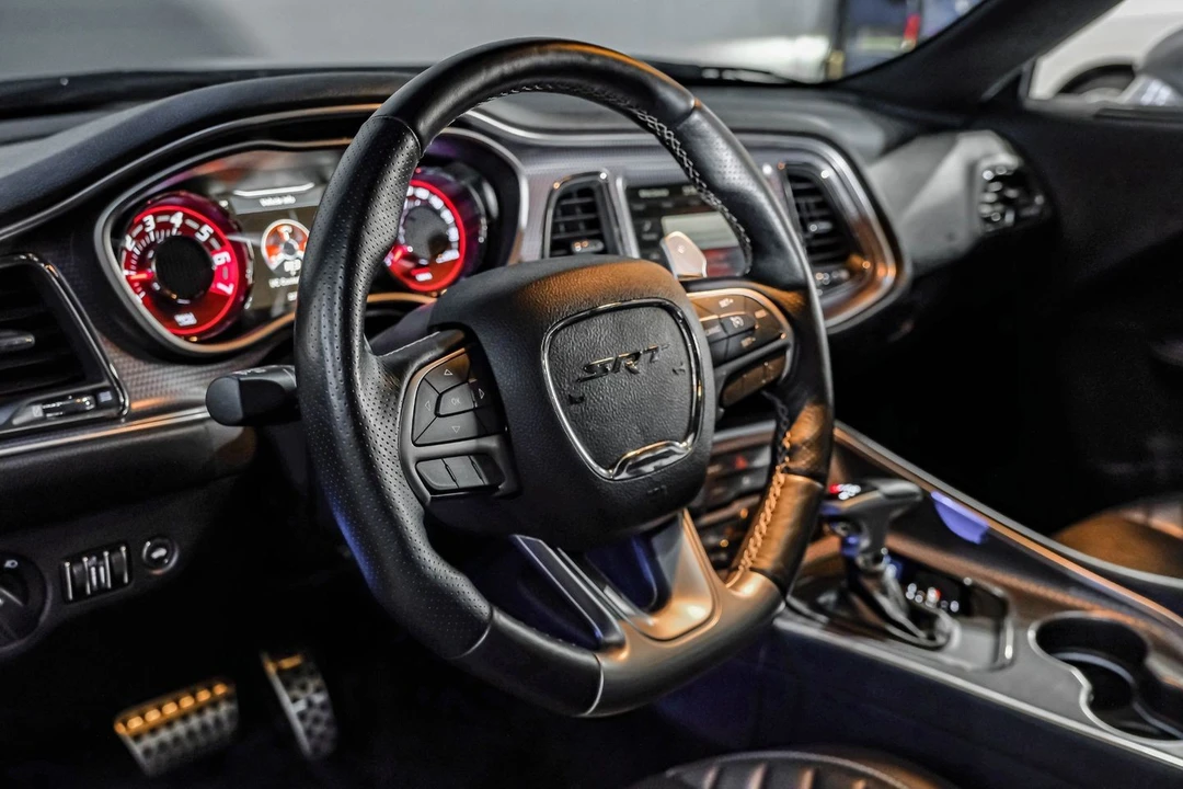 2016 Dodge Challenger SRT Hellcat 3rd Gen - Image 21 of 31