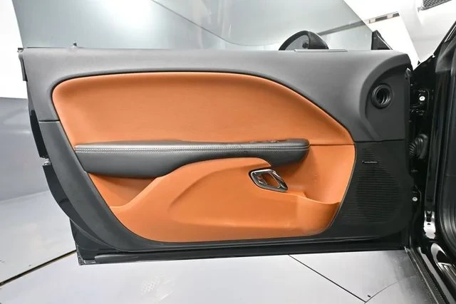 2016 Dodge Challenger SRT Hellcat 3rd Gen - Image 14 of 20