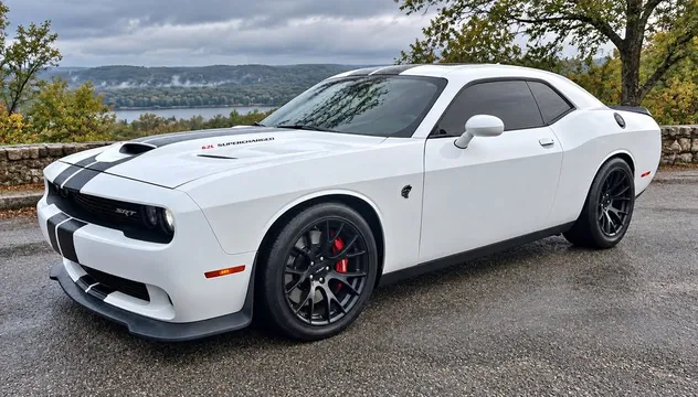 2016 Dodge Challenger SRT Hellcat
