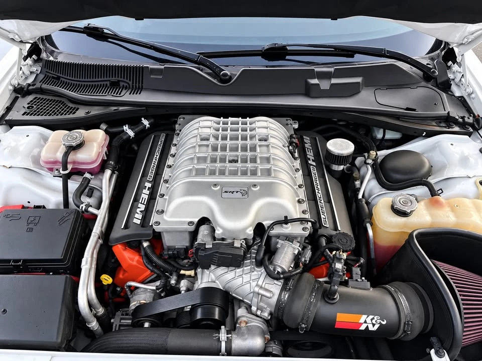 2016 Dodge Challenger SRT Hellcat 3rd Gen - Image 11 of 13