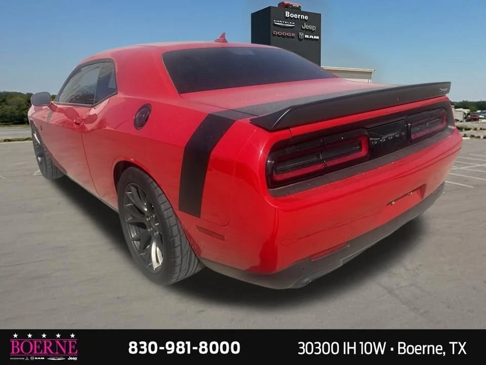 2016 Dodge Challenger SRT Hellcat 3rd Gen - Image 9 of 17