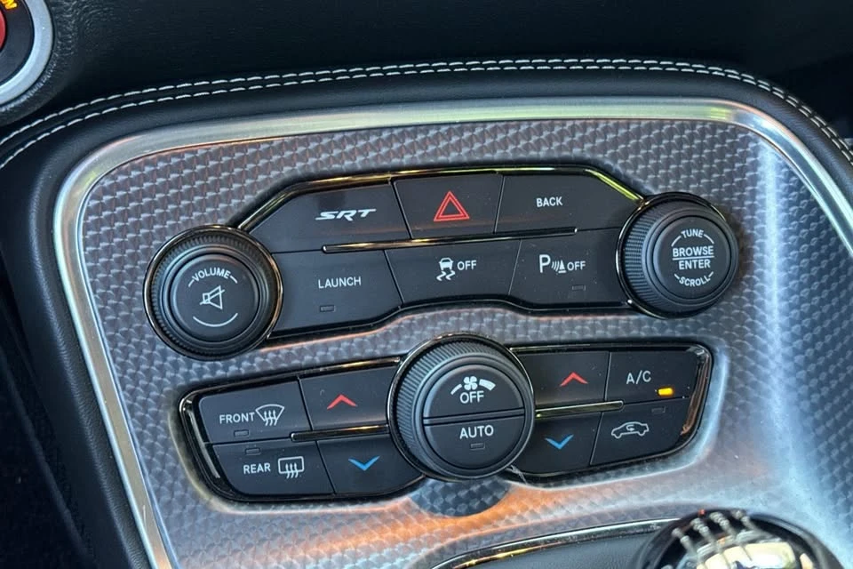 2016 Dodge Challenger SRT Hellcat 3rd Gen - Image 19 of 20