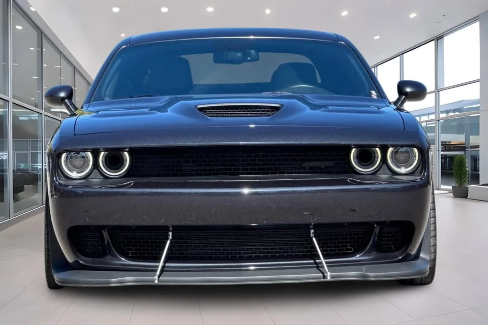 2016 Dodge Challenger SRT Hellcat 3rd Gen - Image 9 of 20